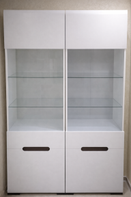 Витрина REG1W1D/21/6 Амелия Белый глянец МДФ с подсветкой BRW Витрина REG1W1D/21/6 Амелия Белый глянец МДФ с подсветкой BRW