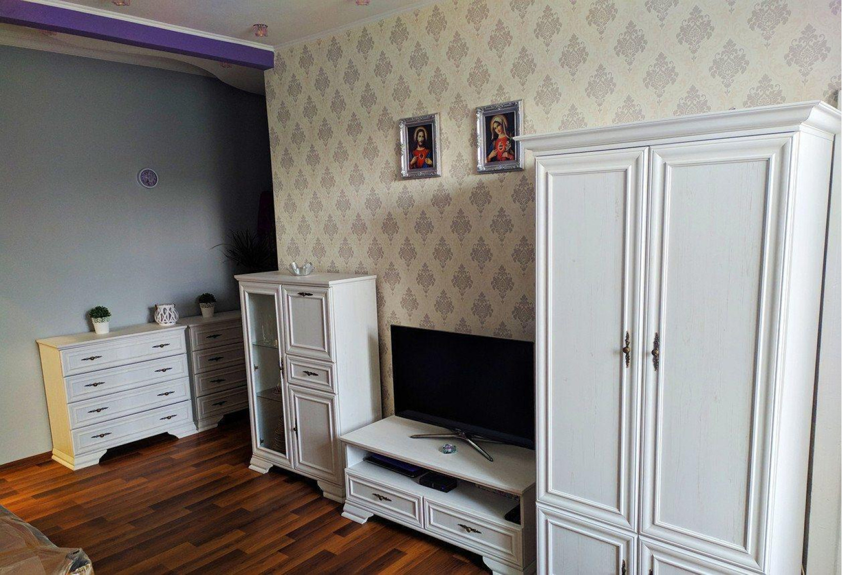 Полиця Іріс Андерсон пайн (Біла структура) Меблі Сервіс