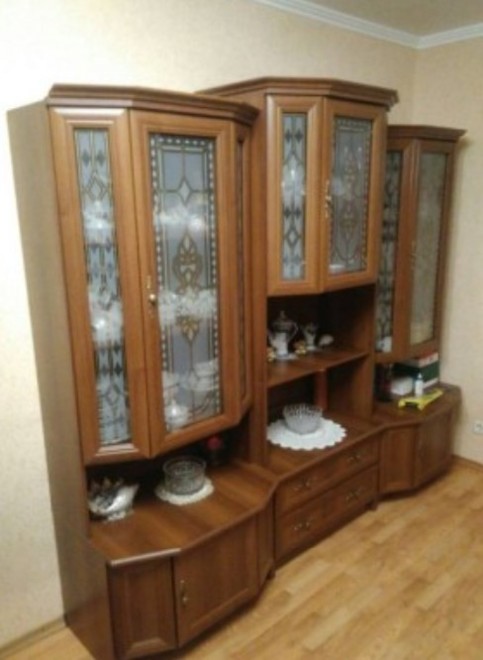 Витрина Барон 240 Орех Мебель Сервис