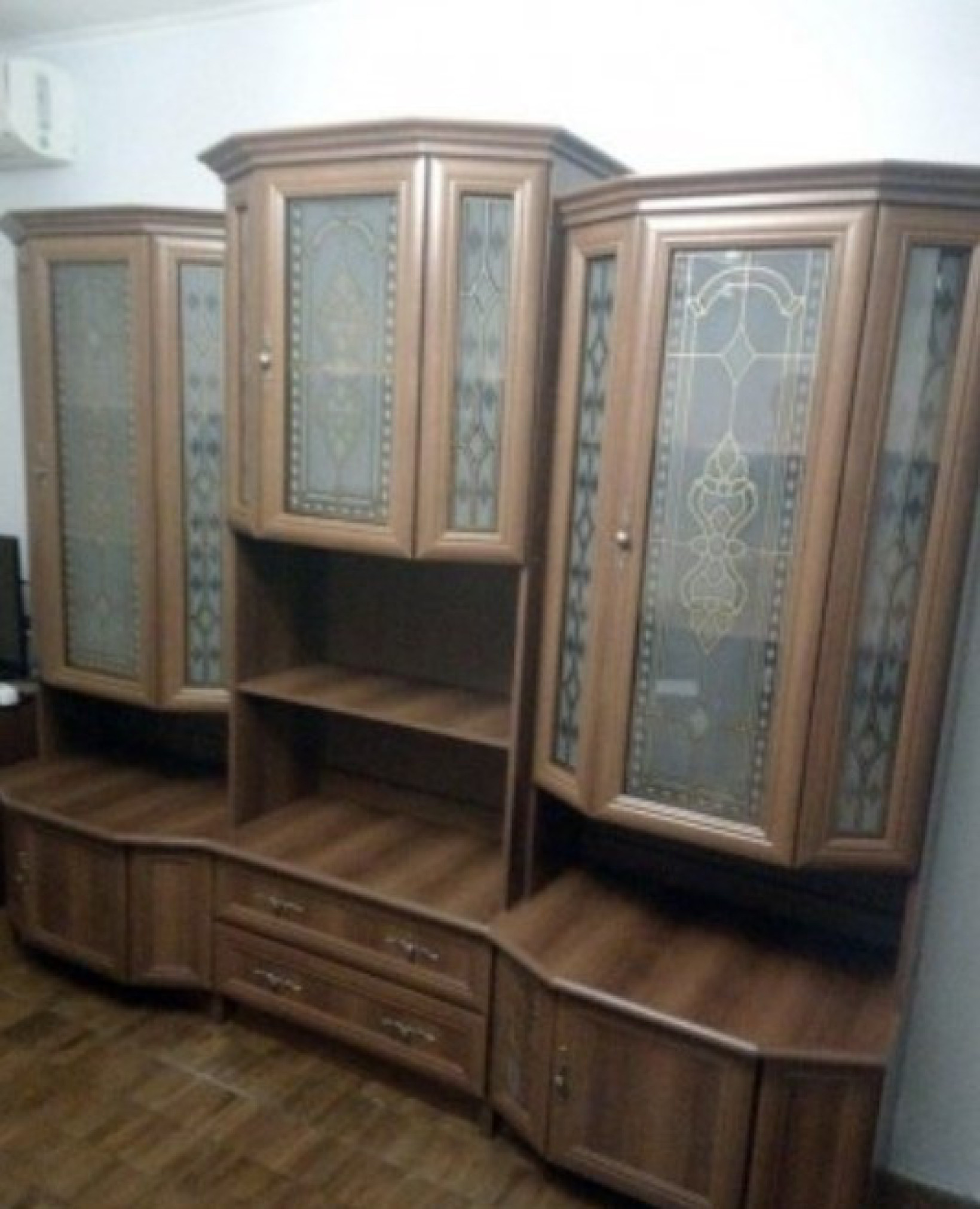Витрина Барон 240 Орех Мебель Сервис