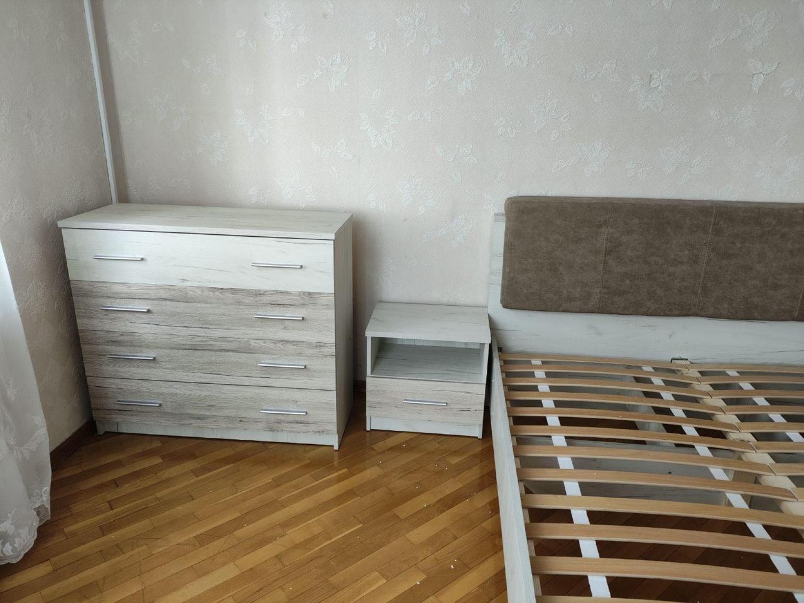 Комод 4Ш (103см) Ким Дуб Крафт Белый/Сан Ремо  Мебель Сервис